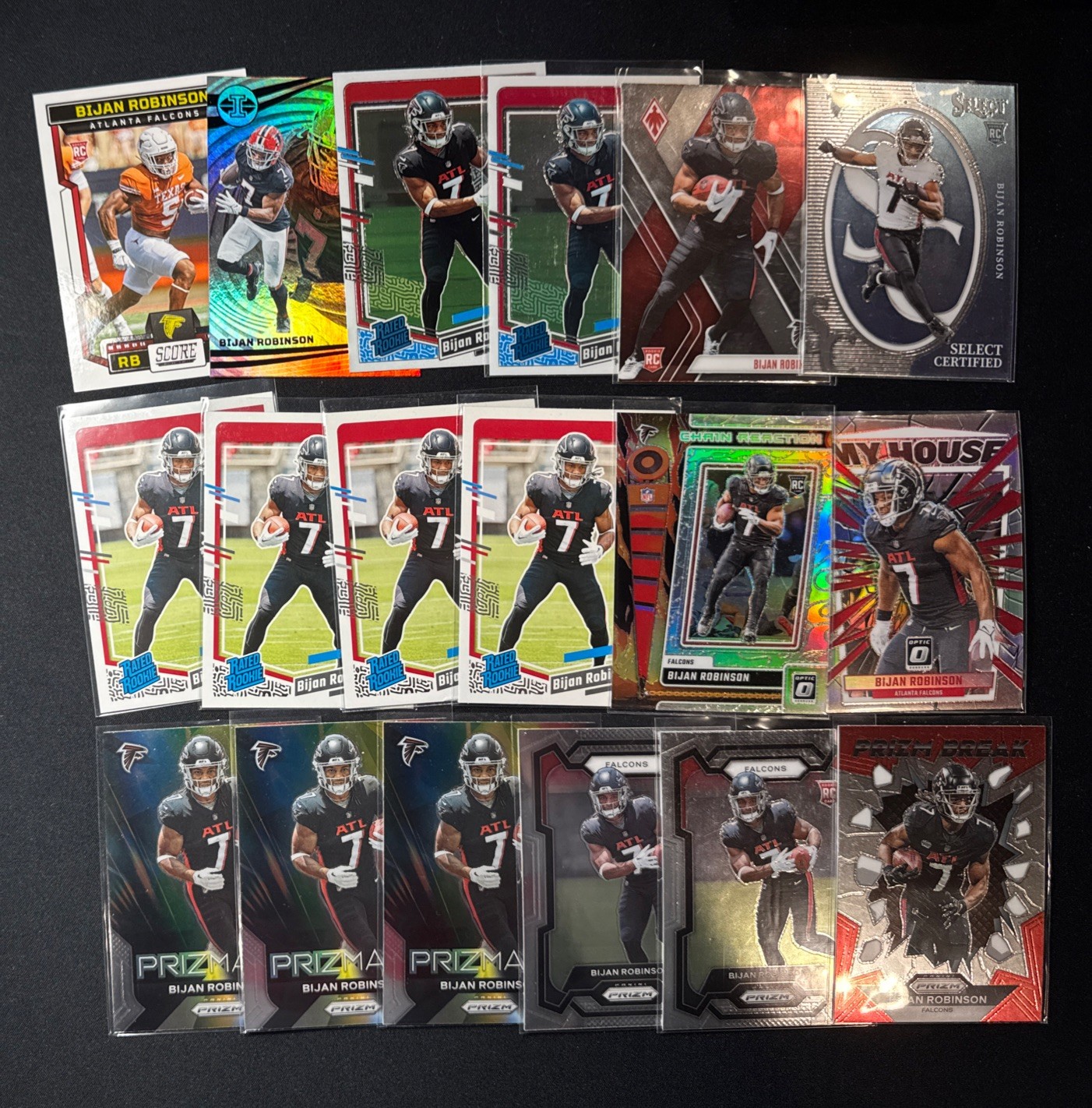 Bijan Robinson Lot of 18 2023 Panini Rookie Cards - 6 Prizm - Atlanta Falcons