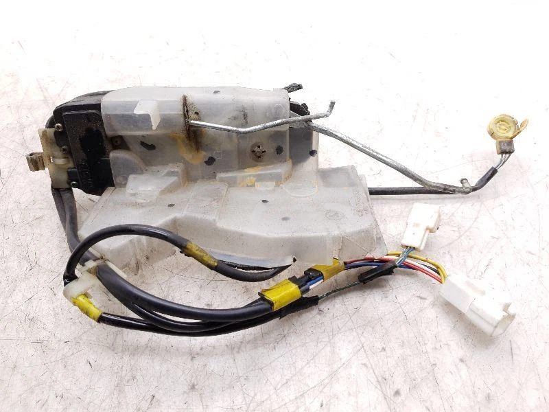 Conjunto de actuador de cerradura de puerta delantera lado del pasajero Lexus LS400 1995 Foto 3 de 4