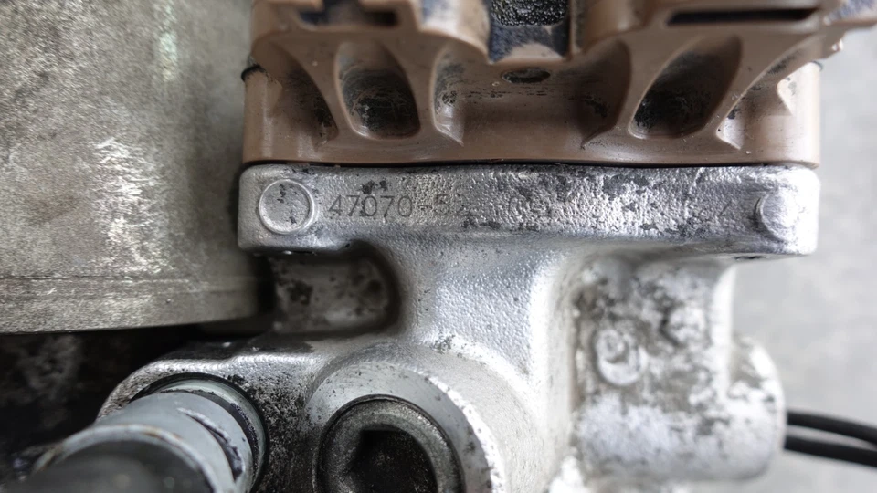 TOYOTA PRIUS C OEM ГИБРИДНЫЙ ABS ТОРМОЗНОЙ НАСОС СИСТЕМА АНТИБЛОКИРОВОЧНЫЙ УСИЛИТЕЛЬ 2010-2015 КОМПЛЕКТ - Изображение 3 из 4