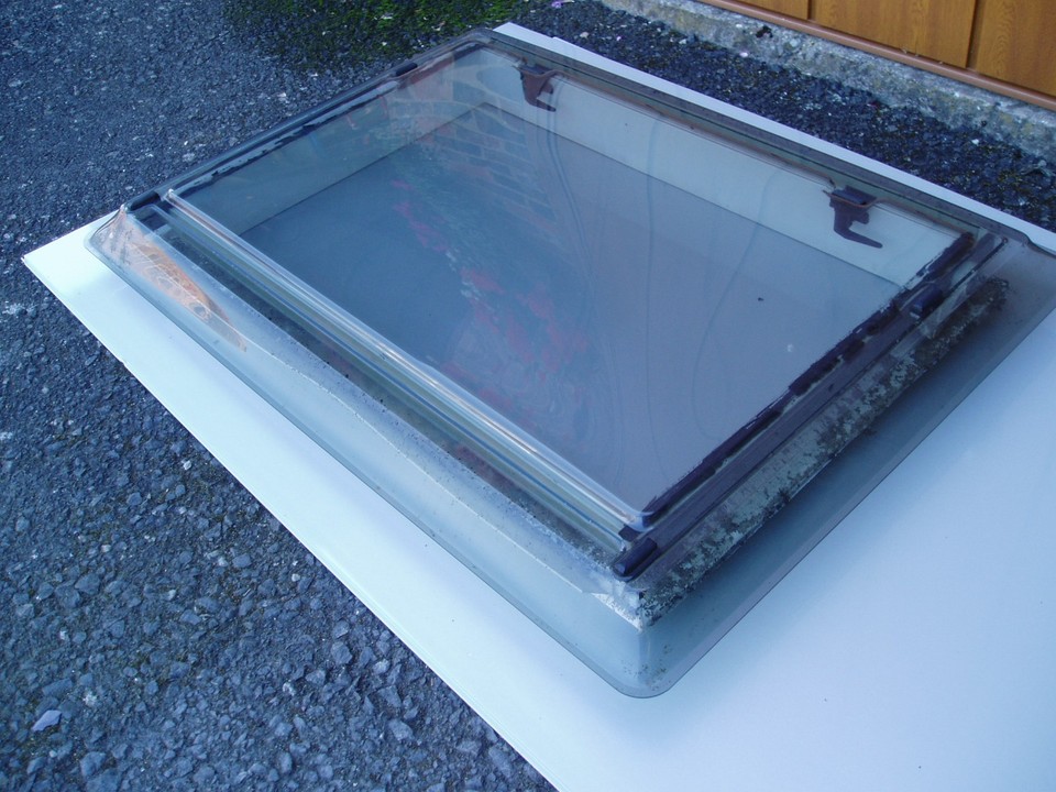 CARAVAN REMIS TILT AND SLIDE ROOFLIGHT-NO BLIND | eBay UK
