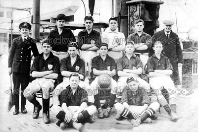 Pyy-30 Holzwand Trainingsschiff HMS Worcester, 2nd11 Football Team 1922. Foto