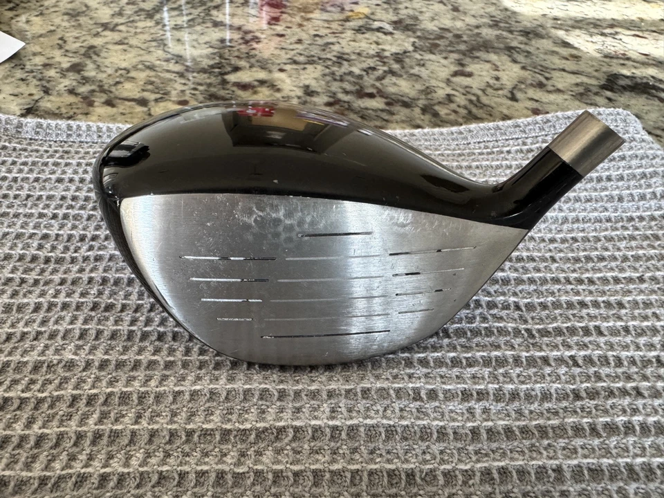 Adams 9015D Driver Good Condition 9.5 Head Only CLASSIC LOW SPIN BOMBER - Image 2 of 3