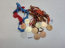 Konvolut Sport-Medaillen Siegermedaille 3. Platz junge Pioniere DDR Deko #261675