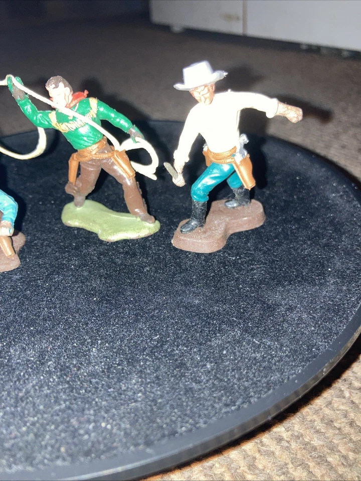 Vintage Britains Swoppet Cowboys Look 👀 - Image 4 of 4