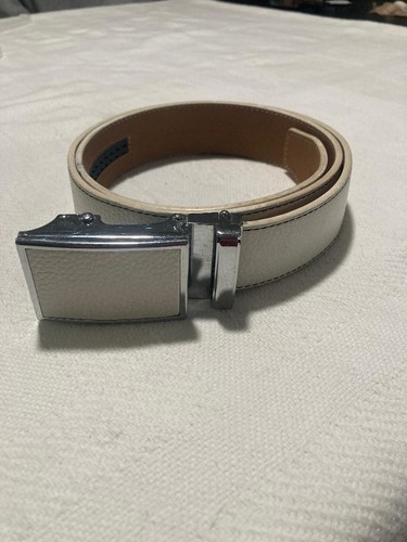 Nexbelt Classic Shield Belt Ratchet Leather Golf Belt - White