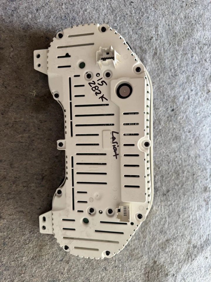 Ford F150 Lariat 2015-17 velocímetro clúster OEM pantalla grande LED Foto 3 de 4