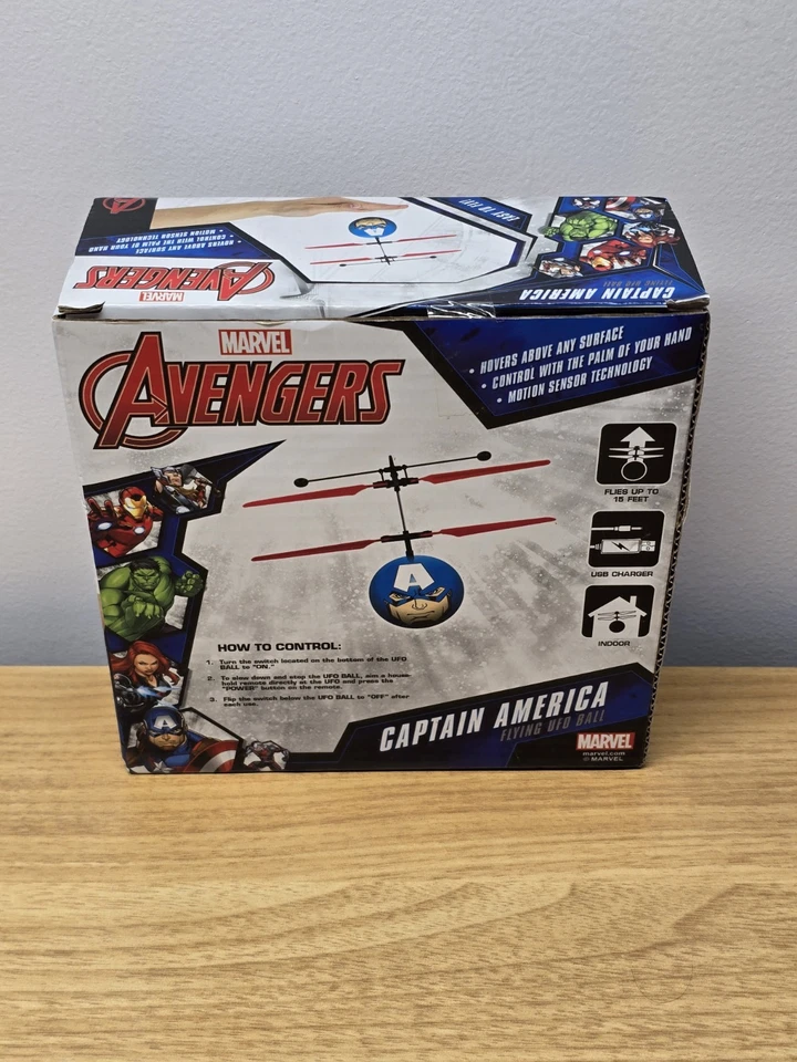 Marvel Vengadores Capitán América Flying UFO Ball World Tech Toys Edades 6+ Foto 4 de 4