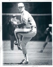 1982 Montreal Expos Baseball Player Pitcher Bill Gullickson Press Photo