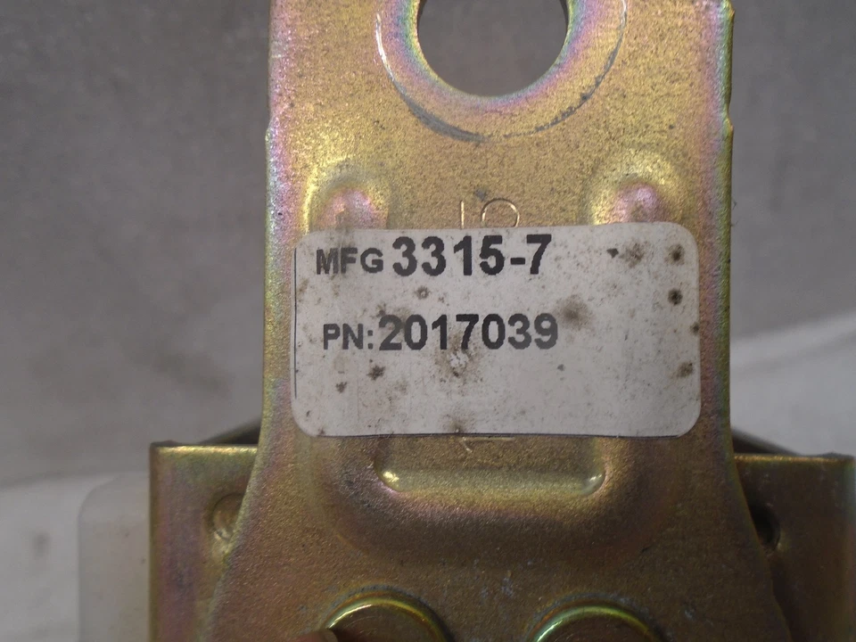 00-04 丰田 Avalon XLS 左后座椅皮带收回器 米色 原始设备制造商 DK703247 — 第 2/4 张图片