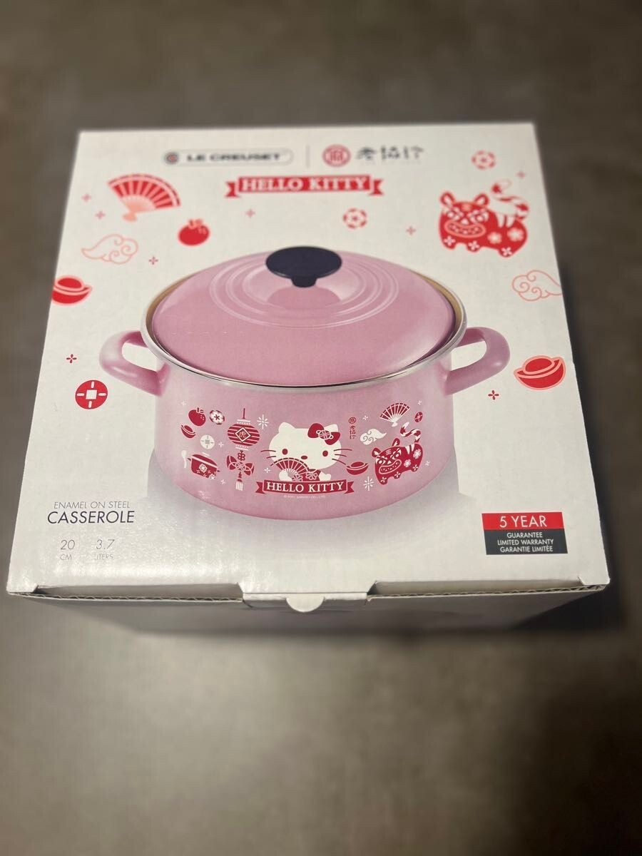 Rare Le Creuset Hello Kitty collaboration pot with handle 20cm | eBay
