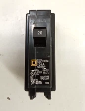 Square D HOM120 Circuit Breaker 20A 1-Pole 120/240VAC 10kA AIR Plug-On 10pk