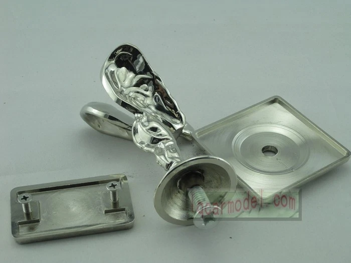 1:1 Scale Rolls Royce Fabulous hood Ornament Mascot Silver Metal Model - Image 4 of 4