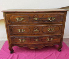 Commode régionale Louis XV noyer fin XVIII e siècle /Certificat d'authenticité
