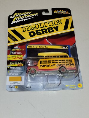 JOHNNY LIGHTNING STREET FREAKS DEMOLITION DERBY 1956 CHEVY SCHOOL BUS B 1/2,500