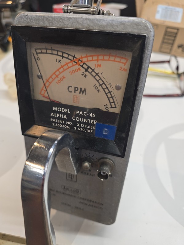 Eberline lin log Geiger Counter pac-4s