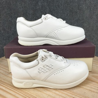 Supremes by Softspots Shoes Womens 7 Wide Width Lace Up Sneaker Casual White NEW