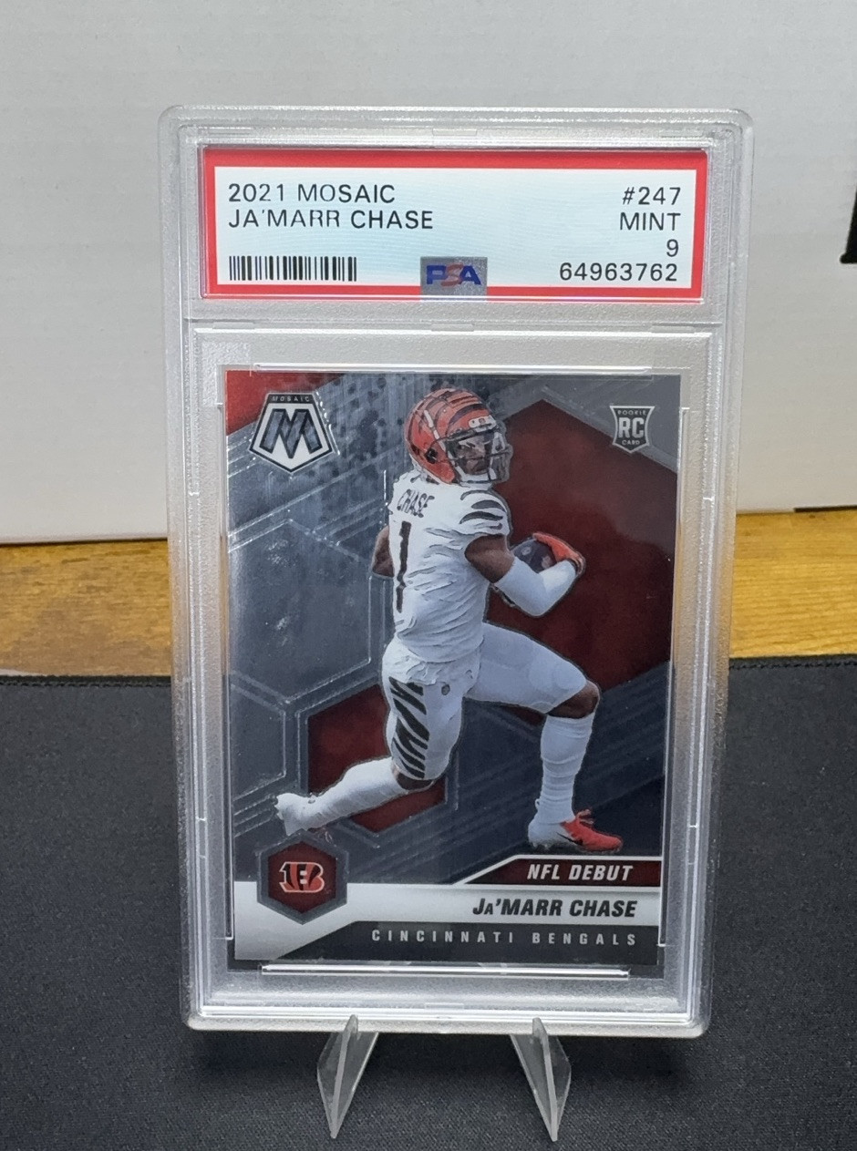 🔥 2021 Panini Mosaic Ja’Marr Chase NFL Debut Rookie Card #247 – PSA 9 Mint! 🔥
