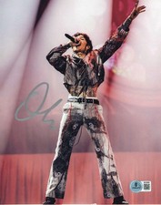 OLI SYKES BRING ME THE HORIZON SIGNED 8x10 PHOTO BMTH SINGER ALBUM 1 BECKETT COA