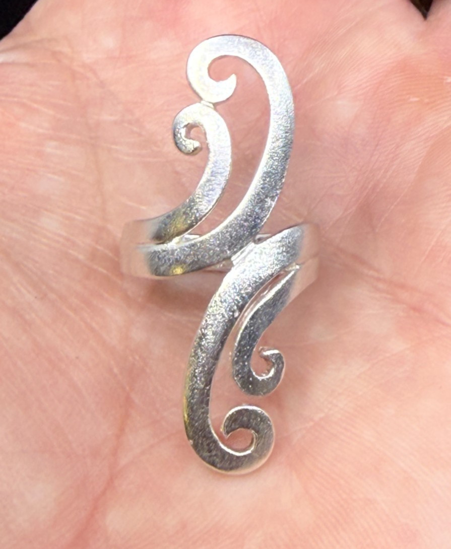 Sterling Silver Scroll Wave Design Wrap Ring Size… - image 2
