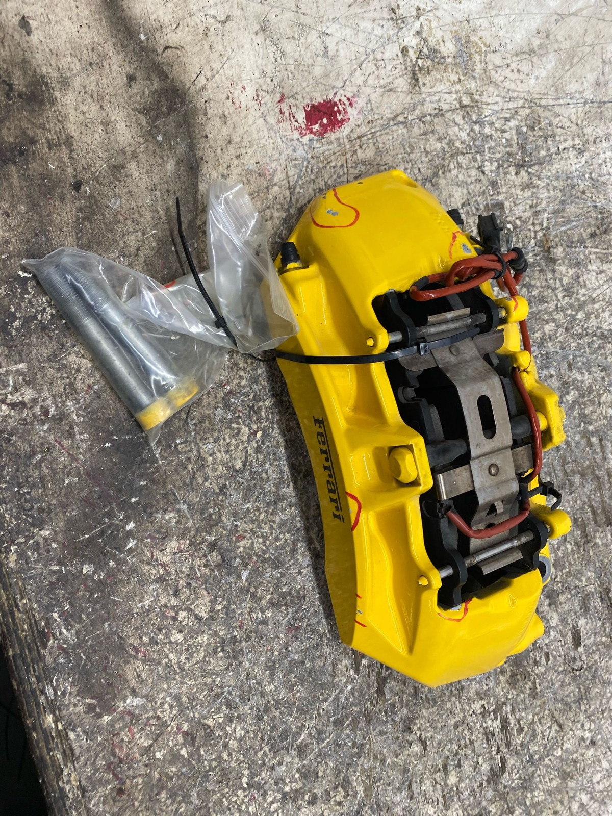Ferrari GTC4Lusso 2016-2020 Front Left Brake caliper