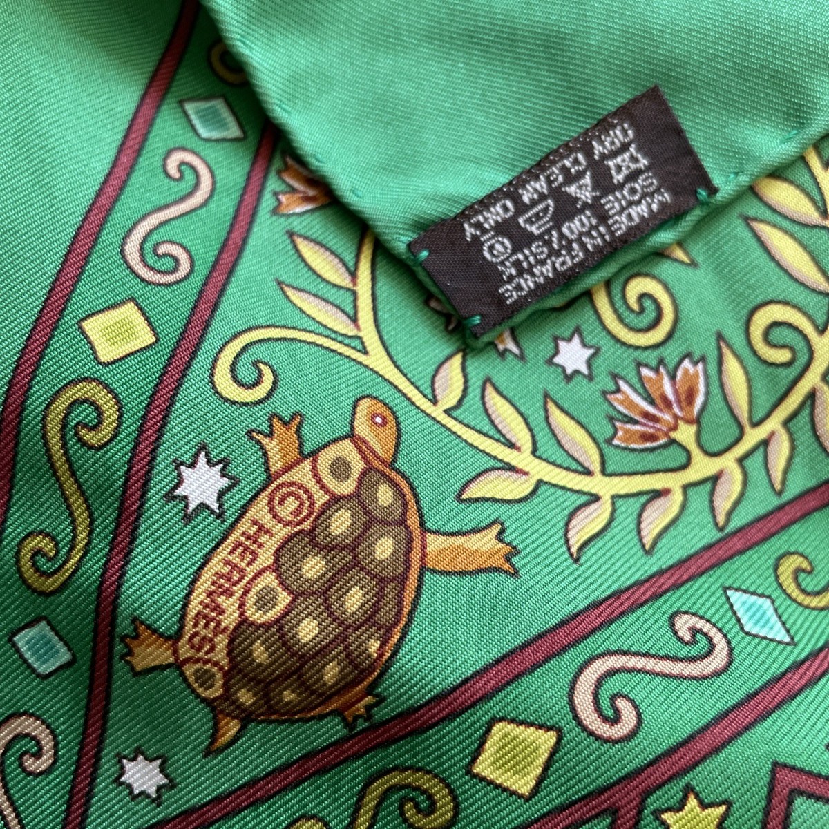 Hermes Silk Scarf Peuple du Vent Green Carre 90 cm 35