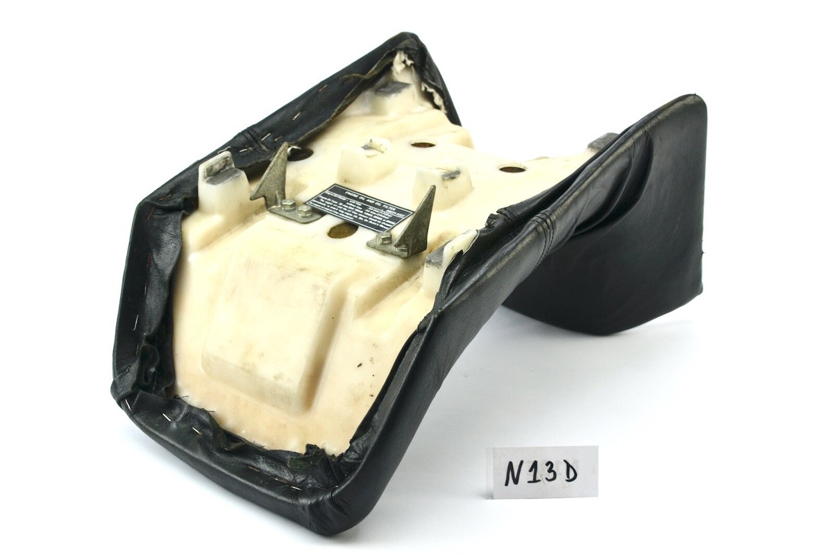 Kawasaki GPX 600 R ZX600C Bj 1988 - Driver's seat N13D | eBay
