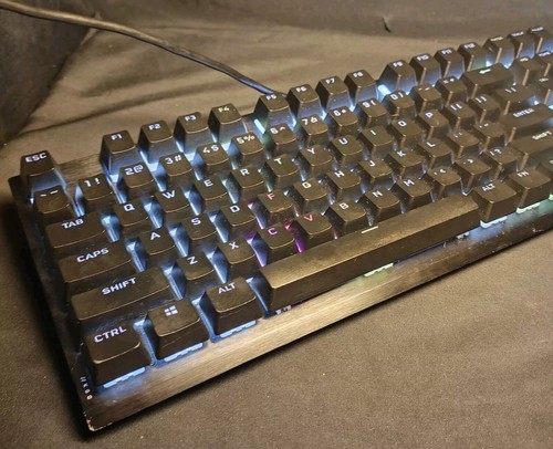 CORSAIR K60 RGB PRO SE Cherry Switches Wired Mechanical Gaming Keyboard - Picture 14 of 15