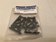 Team Associated NTC3 Nitro TC3 Rear Suspension Arms Version 2 2238