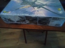 Revell 1:48 P-61 Black Widow kit modellino in plastica 857546