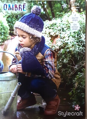Neu Original Stylecraft Aran Mütze & Schal Alter 2 - 11 Jahre Strickmuster 9254