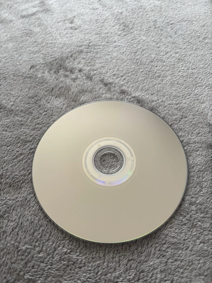 PS4 GTA V, photo 2 of 2