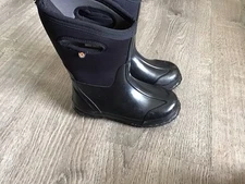 Bogs Youth Classic Handle High Size 3 Wide Winter Snow Boots 52065W-001 Black