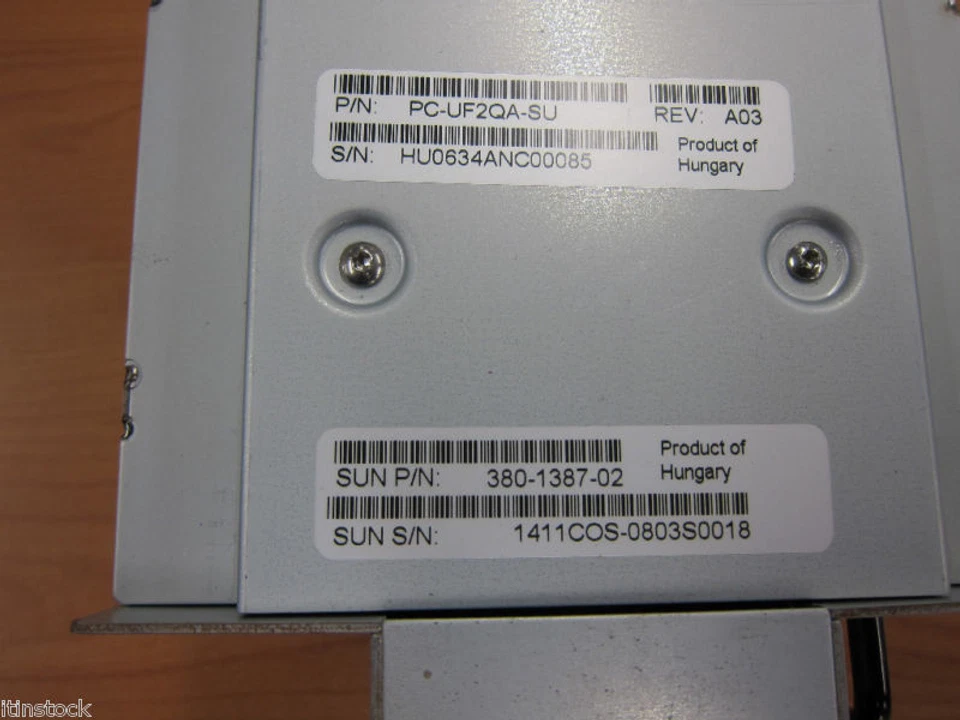 Sun 380-1387 200/400GB Ultrium LTO-2 SCSI LVD Loader Dr - Image 3 of 4