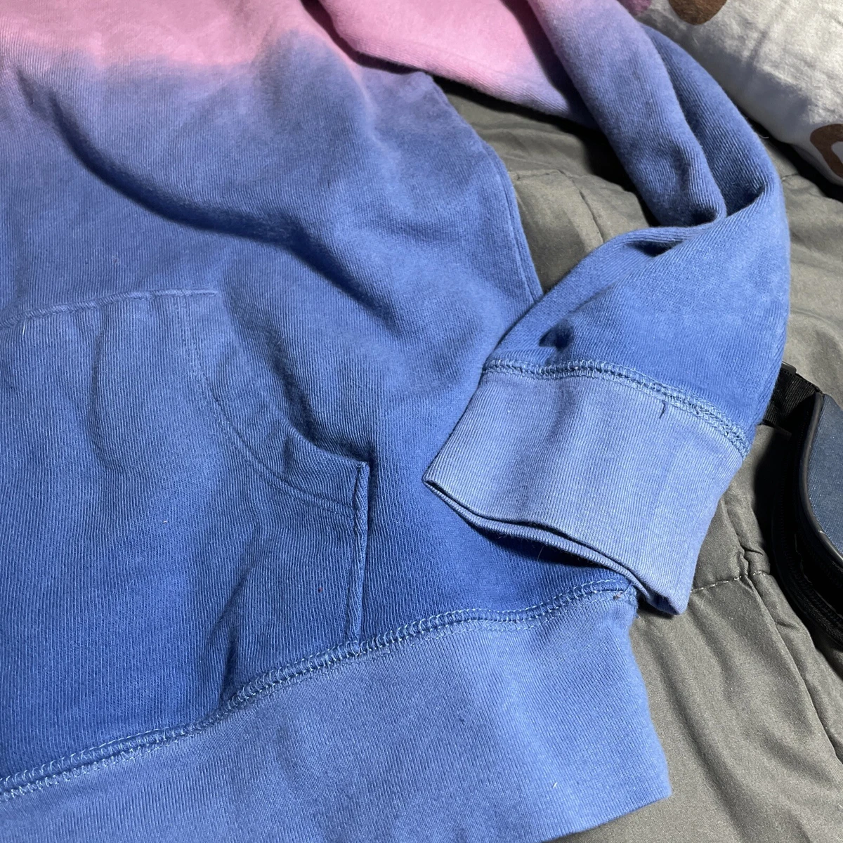 Old navy ombre sweatshirt sale