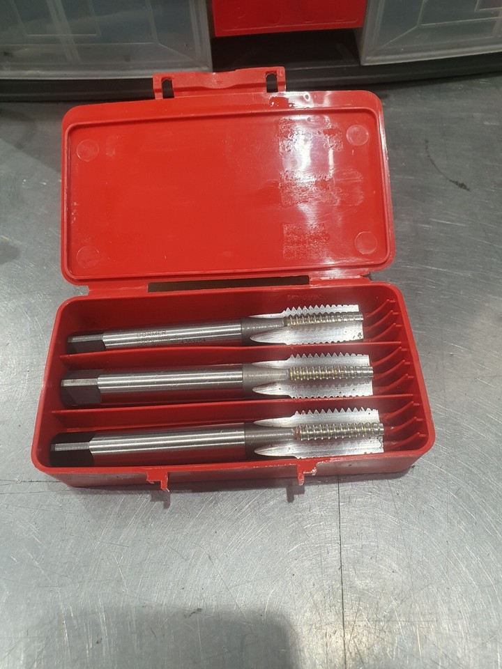 Dormer M16 E500 HSS metric coarse hand machine tap set taper, second