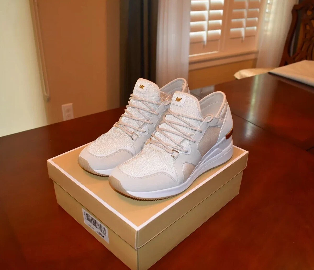 Michael michael best sale kors liv trainer