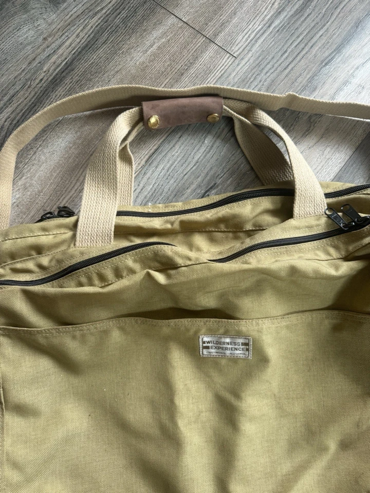 Bolso de lona Wilderness Experience vintage Foto 2 de 4