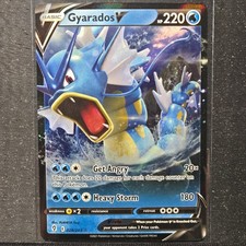 Gyarados V 028/203 SWSH07: Evolving Skies Holo