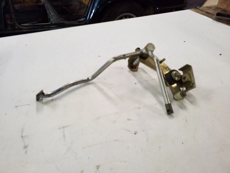 Pedal acelerador compatible con 83 84 85 86 87 Jaguar XJ6 Foto 2 de 4