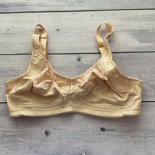 Trulife Naturalwear Mastectomy Bra Womens 36A Nude Beige Wireless 412
