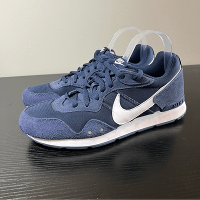 Nike Venture Runner Retro Suede Mesh Shoes Midnight Navy Blue Men s 10