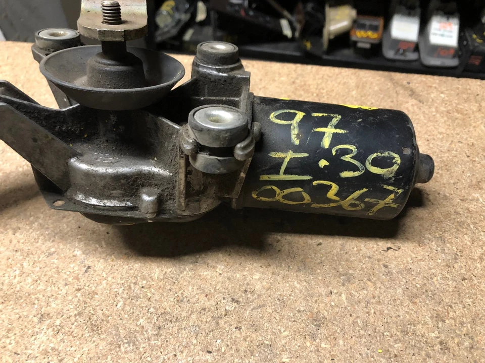 Infiniti I30 1997 limpiaparabrisas trasero regulador motor OEM (23) Foto 2 de 4