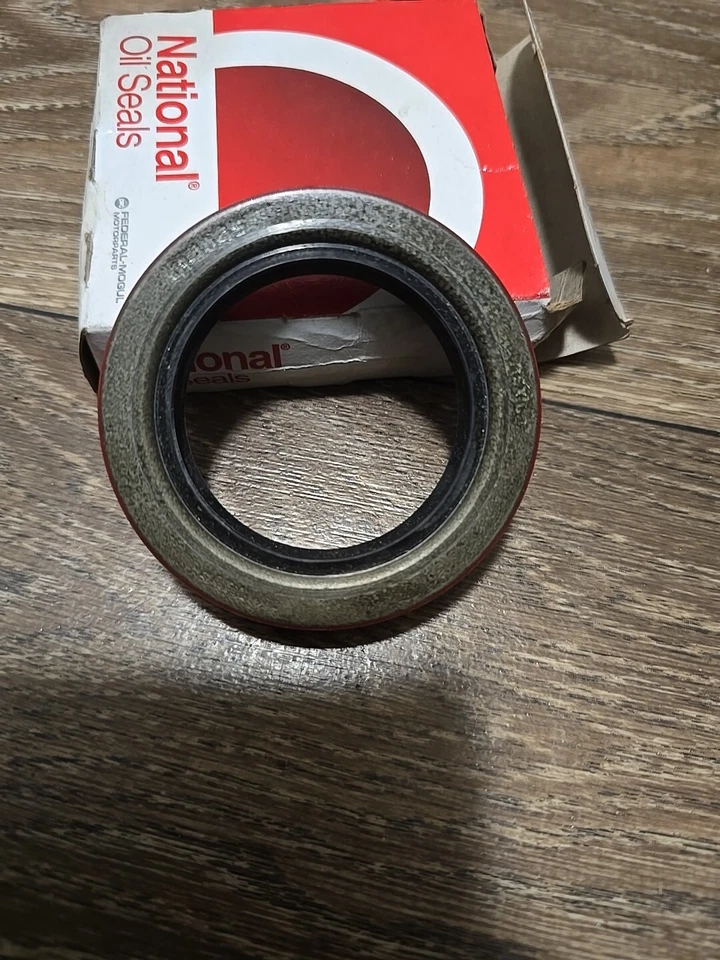 Sello de rueda National 414045 Foto 3 de 4