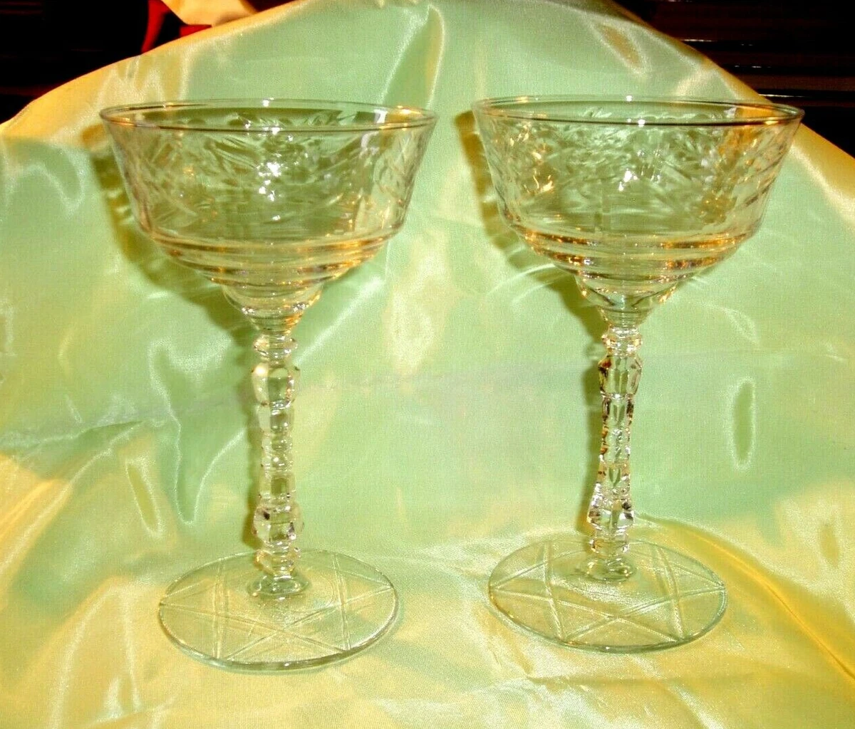 Jewish wine glasses hotsell