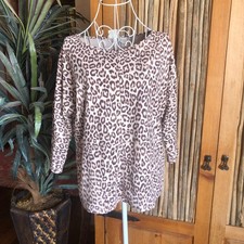 Chico's 3/4 Sleeved Leopard Print Suede Feel Blouse Size O Small