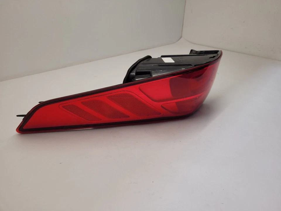 Luz trasera de pasajero KIA OPTIMA RH 2014 2015 construida en Estados Unidos incandescente 924024C500  Foto 3 de 4