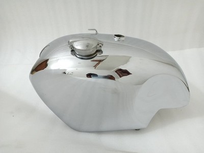 BSA A65 Spitfire 4-Gallonen-Benzintank aus verchromtem Stahl mit Deckel
