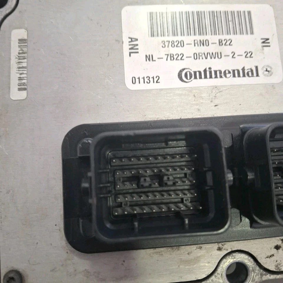 Honda Pilot 2012 ECU/ECM 37820-RN0-B22 Foto 4 de 4