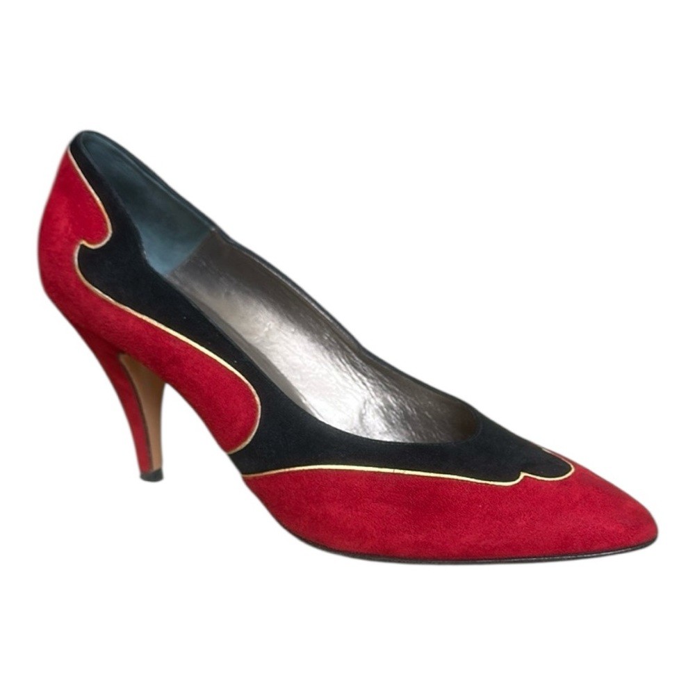 Bally 80s Vintage Red and Black Suede Heel Pumps Shoes Women's Size 8.5