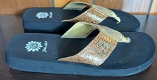 Yellow Box Metallic Brown Crocodile-Embossed Strap Thong Flip Flops Womens Sz 9